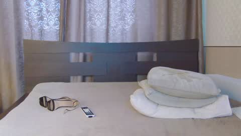 Jane online show from February 8, 2025, 7:15 am