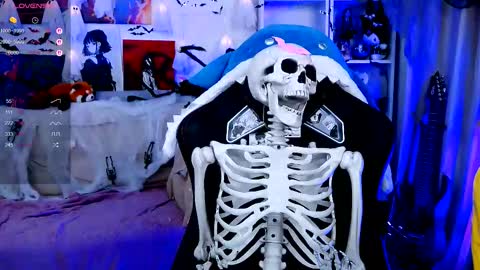 Emy and MilkyCute today    MY TG CHANNEL online show from October 22, 2025, 10:20 pm