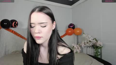 Brittany online show from November 2, 2025, 8:44 pm