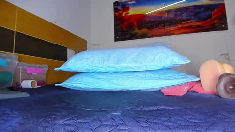 susy online show from February 27, 2025, 2:54 pm