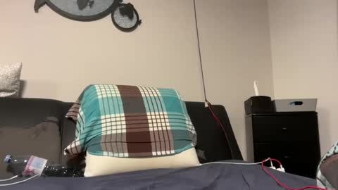 _stevie___ online show from October 10, 2025, 5:23 pm