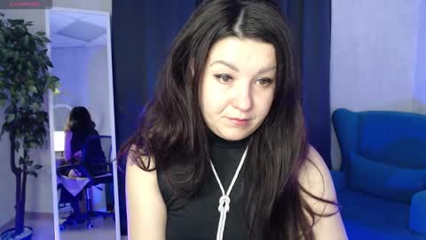 Erica online show from December 3, 2025, 1:35 am