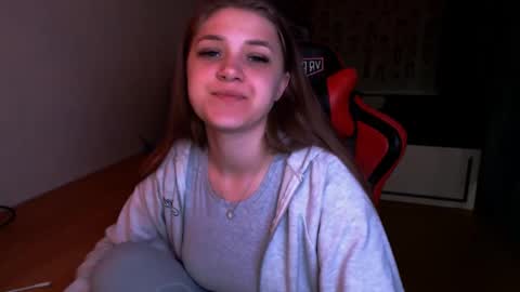 Mari online show from April 14, 2026, 2:01 pm