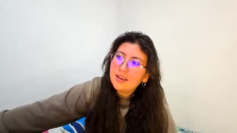 _sweet_melodyy online show from January 16, 2026, 1:20 am