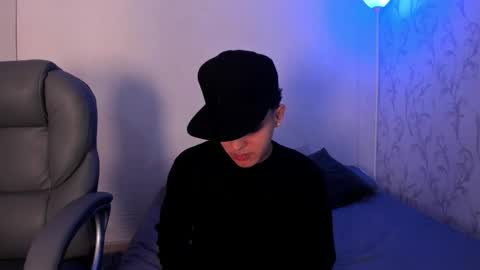 _taylorblack online show from December 16, 2025, 11:26 am