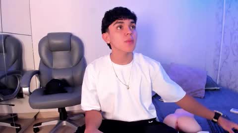 _taylorblack online show from February 21, 2026, 11:44 am