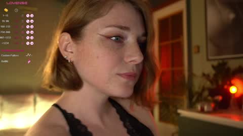 Snapshot of _the_sun_ chatting on June 5, 2026, 6:57 pm Evi online show from June 5, 2026, 6:57 pm