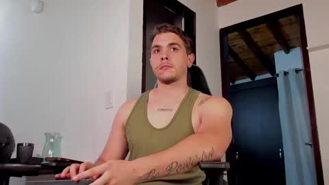 Snapshot of _thewalkers chatting on February 11, 2025, 9:46 pm _thewalkers online show from February 11, 2025, 9:46 pm