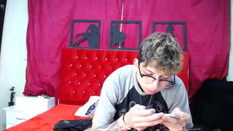 Thomas online show from February 15, 2025, 5:19 am