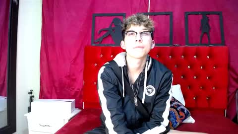 Thomas online show from February 19, 2025, 5:16 am