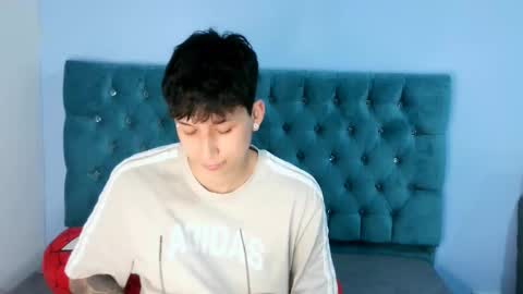 Thomas online show from December 18, 2025, 3:23 am