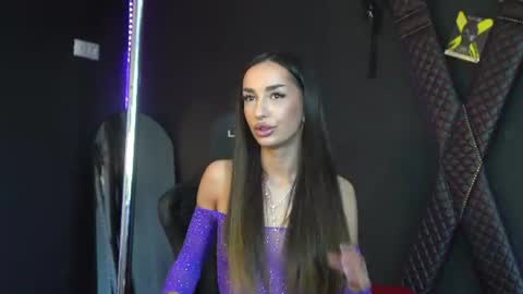 Snapshot of _tiffany_west chatting on June 19, 2026, 5:56 am _tiffany_west online show from June 19, 2026, 5:56 am