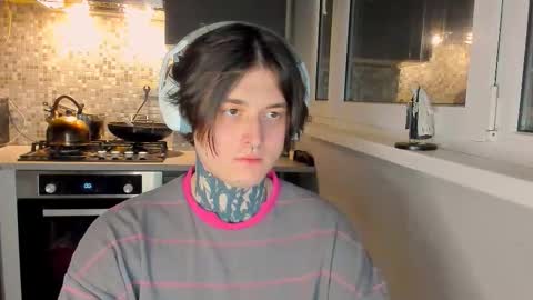 _torfin_ online show from February 24, 2026, 8:40 pm