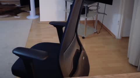 Snapshot of _trythis_ chatting on December 5, 2024, 2:31 am _trythis_ online show from December 5, 2024, 2:31 am