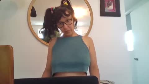 _tutti_frutti_ online show from May 31, 2026, 8:54 pm