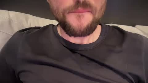 Snapshot of _ur_happy_meal chatting on February 25, 2025, 3:20 am DJ online show from February 25, 2025, 3:20 am