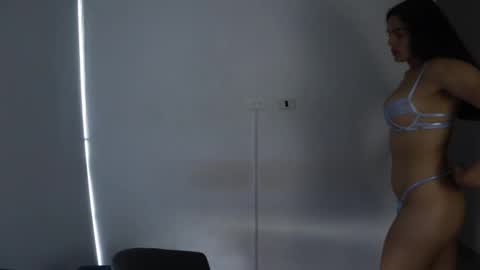 Anastasia Vahos online show from January 30, 2025, 9:25 pm