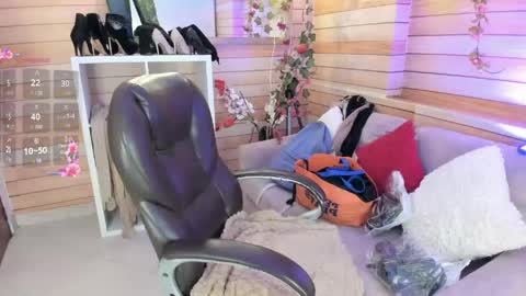 Snapshot of _victoria_collins chatting on May 31, 2026, 10:33 am Sol online show from May 31, 2026, 10:33 am