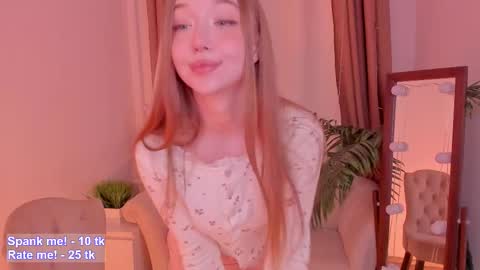 Violet online show from October 22, 2025, 2:34 am