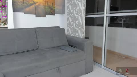 Violeta online show from December 9, 2024, 6:34 am