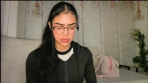   online show from April 5, 2026, 11:51 am