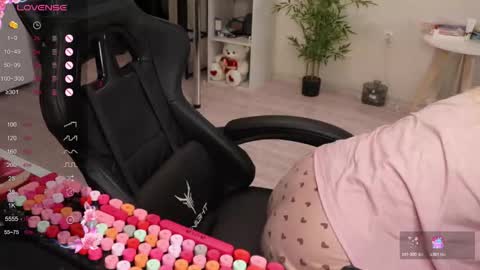 Alis online show from November 26, 2025, 10:27 am