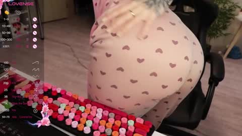 Alis online show from December 14, 2025, 8:30 am