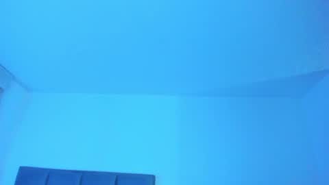 Snapshot of _viviana chatting on December 17, 2024, 10:43 pm INSTAGRAM pinzon viviana online show from December 17, 2024, 10:43 pm