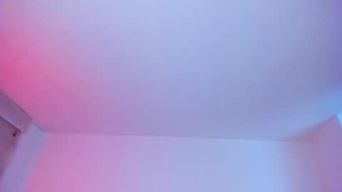 Snapshot of _viviana chatting on January 22, 2025, 1:42 am INSTAGRAM pinzon viviana online show from January 22, 2025, 1:42 am