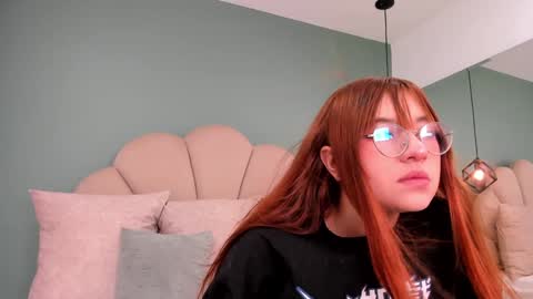 Snapshot of _vix555_ chatting on December 3, 2024, 11:55 am Vix online show from December 3, 2024, 11:55 am