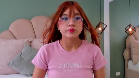 Snapshot of _vix555_ chatting on December 15, 2024, 7:21 pm Vix online show from December 15, 2024, 7:21 pm