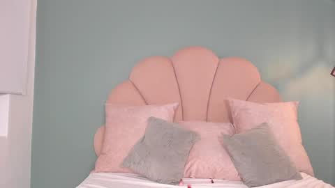 Snapshot of _vix555_ chatting on December 16, 2024, 4:34 am Vix online show from December 16, 2024, 4:34 am