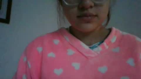 Snapshot of _vix555_ chatting on April 3, 2026, 9:13 pm Vix online show from April 3, 2026, 9:13 pm