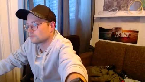 _whoisthatguy_ online show from May 12, 2026, 4:48 pm