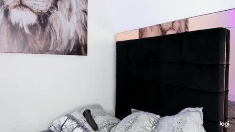 xiimena and danilo online show from February 27, 2025, 3:14 am