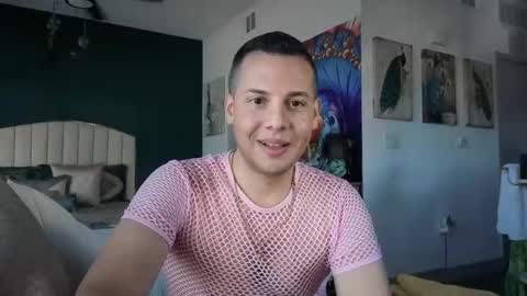 Sebastian online show from November 13, 2025, 6:51 pm