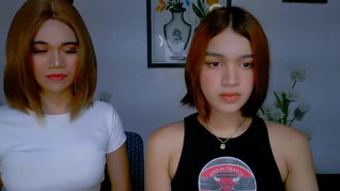 Snapshot of _xxlilly chatting on April 28, 2026, 2:33 pm _xxlilly online show from April 28, 2026, 2:33 pm