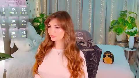 Snapshot of _your_heart_ chatting on October 15, 2025, 4:12 am Ani online show from October 15, 2025, 4:12 am