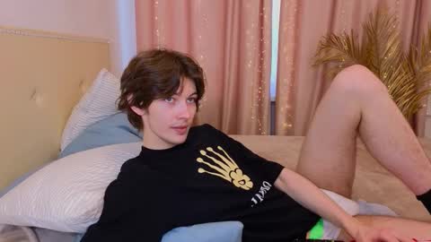 Snapshot of a11ice chatting on February 7, 2026, 12:42 pm Denis online show from February 7, 2026, 12:42 pm