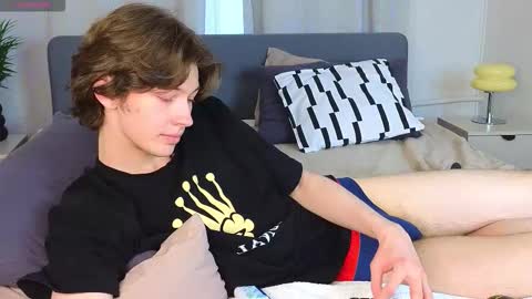 Snapshot of a11ice chatting on February 17, 2026, 12:34 pm Denis online show from February 17, 2026, 12:34 pm