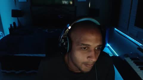 a4orce online show from March 29, 2026, 1:05 am