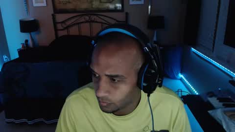 a4orce online show from April 3, 2026, 1:47 am