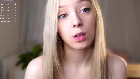 Snapshot of a__mother_of_dragons chatting on February 26, 2026, 1:37 am Luna online show from February 26, 2026, 1:37 am