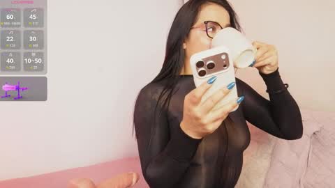Snapshot of a__vanellopecute chatting on May 23, 2026, 10:41 am Alexandra online show from May 23, 2026, 10:41 am