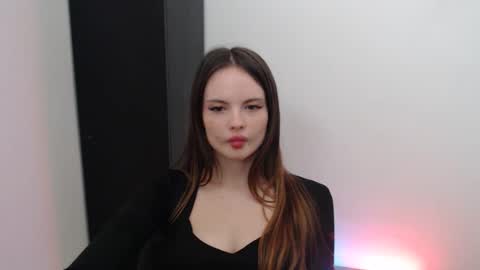 Snapshot of a_ariella_ chatting on September 20, 2025, 7:09 am a_ariella_ online show from September 20, 2025, 7:09 am