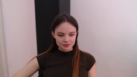 Snapshot of a_ariella_ chatting on September 28, 2025, 12:21 pm a_ariella_ online show from September 28, 2025, 12:21 pm