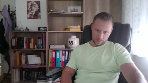 Long distance cumshot online show from November 19, 2025, 11:21 am