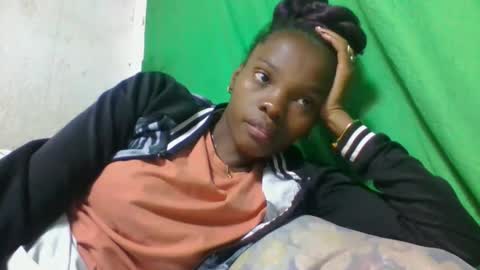 aadienne online show from May 11, 2026, 4:04 pm