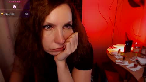 Snapshot of aamazingjoi chatting on December 27, 2024, 11:21 pm Katie online show from December 27, 2024, 11:21 pm