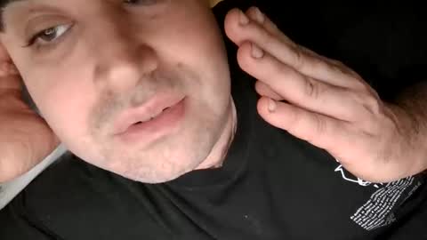 Aaron online show from April 18, 2026, 11:03 am